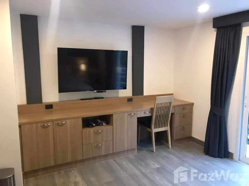 picture Patong 4 Bedroom Seaview Residence - 11/16