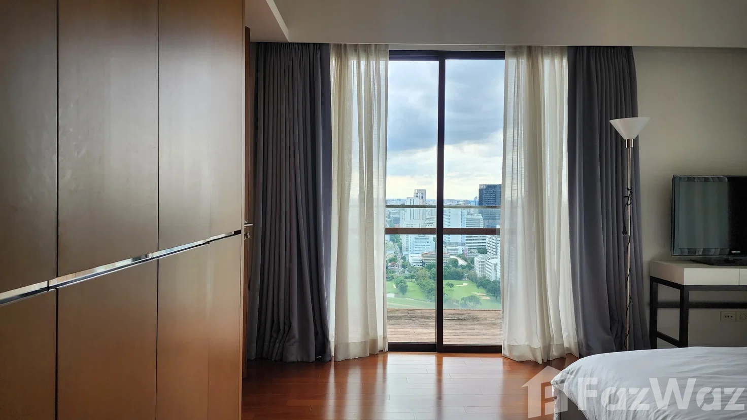 picture 2 bedroom condo for rent at Hansar Rajdamri 5638856 - 8/11