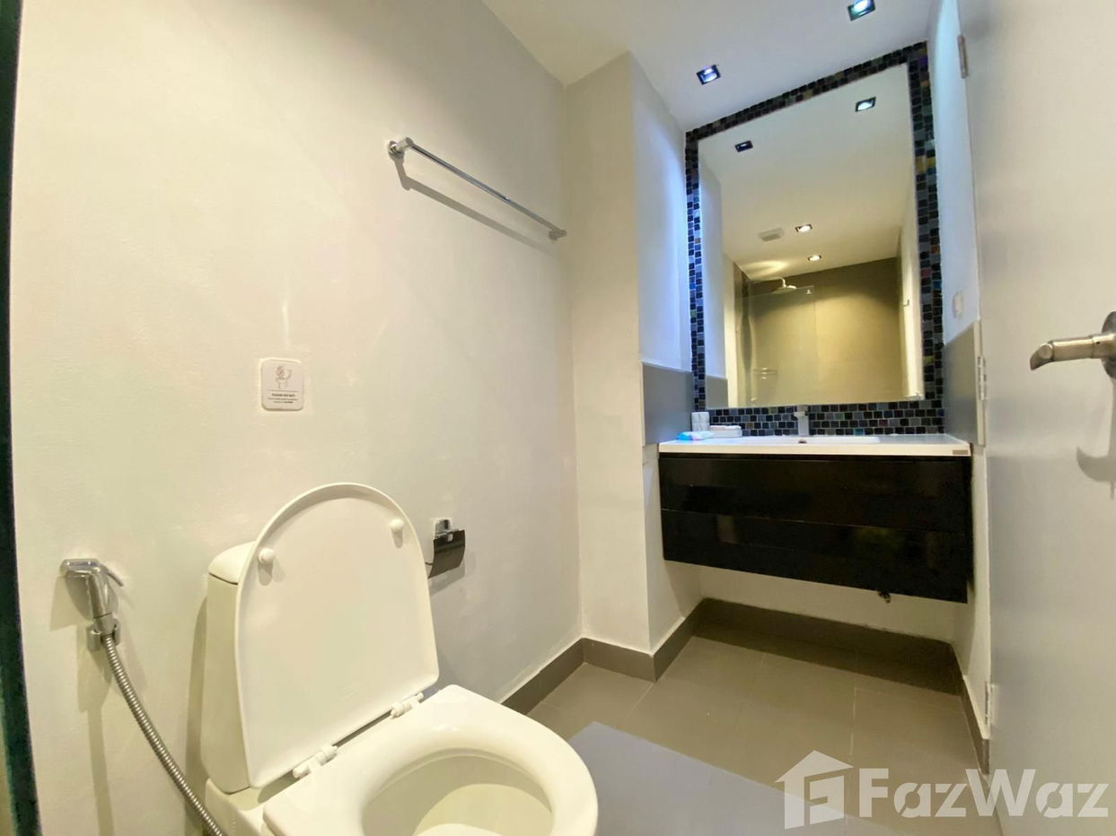 picture 1 Bedroom Condo for sale at NOON Village Tower I - 11/18