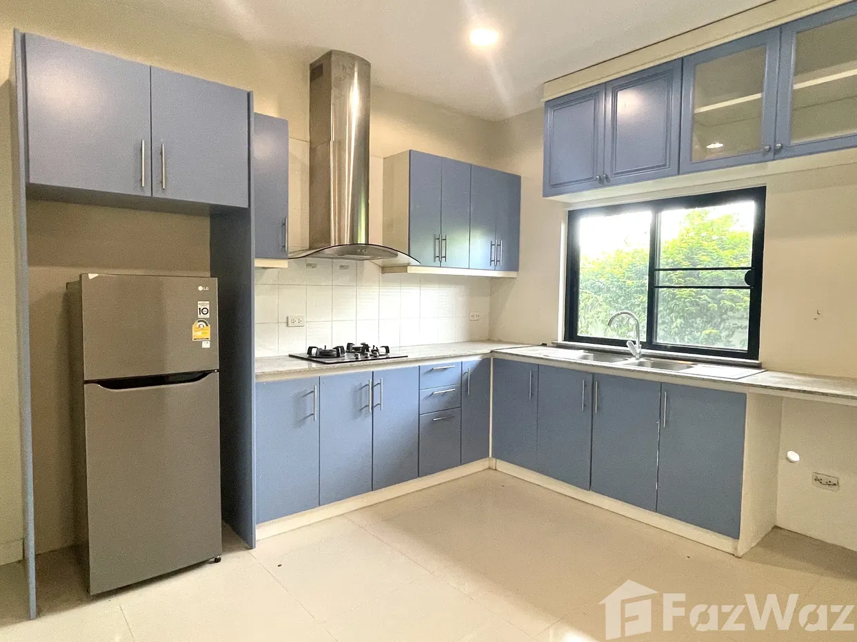 picture Villa for Rent with 3 Bedrooms 3,5 Bathrooms 1 Office 5653814 - 11/23