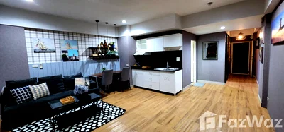 Condos for sale : Experience Refined Luxury in Phlapphla: Claim Your 60 SqM Tara Ruen Ake Condo Now! 1172412