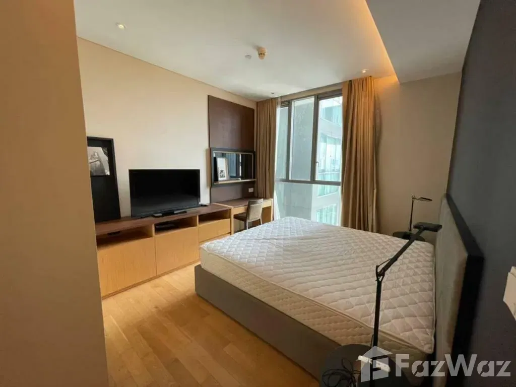 picture Upscale Living and Sophisticated Style: Khlong Tan Nuea Gem - 3/7