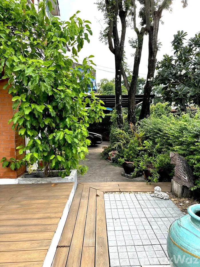 picture Detached House Kritsadanakorn 25 - North West Facing - 7/12