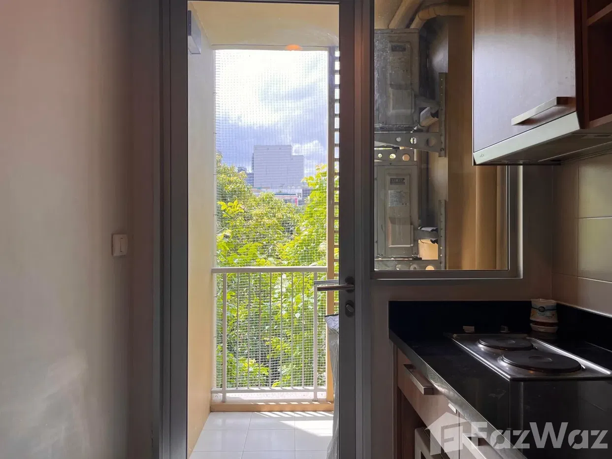 picture STYLISH LOFT 40 SQM UNIT WITH CITY VIEW FOR SALE - 14/16