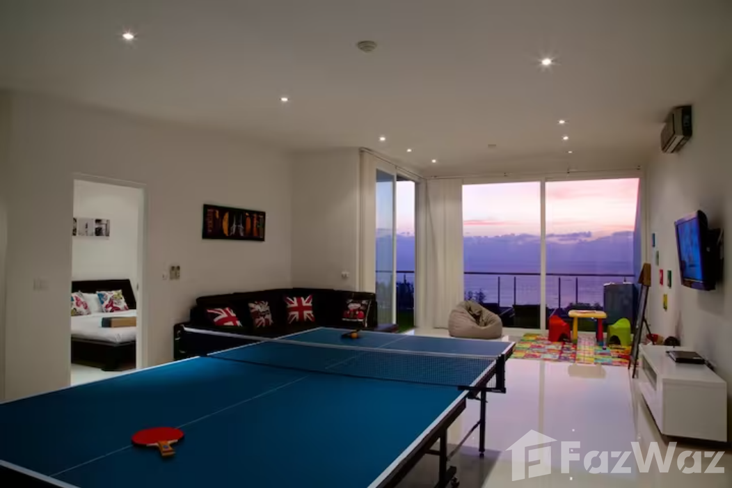 picture Seaview two-storey penthouse Sunset Plaza Condominium - 10/26