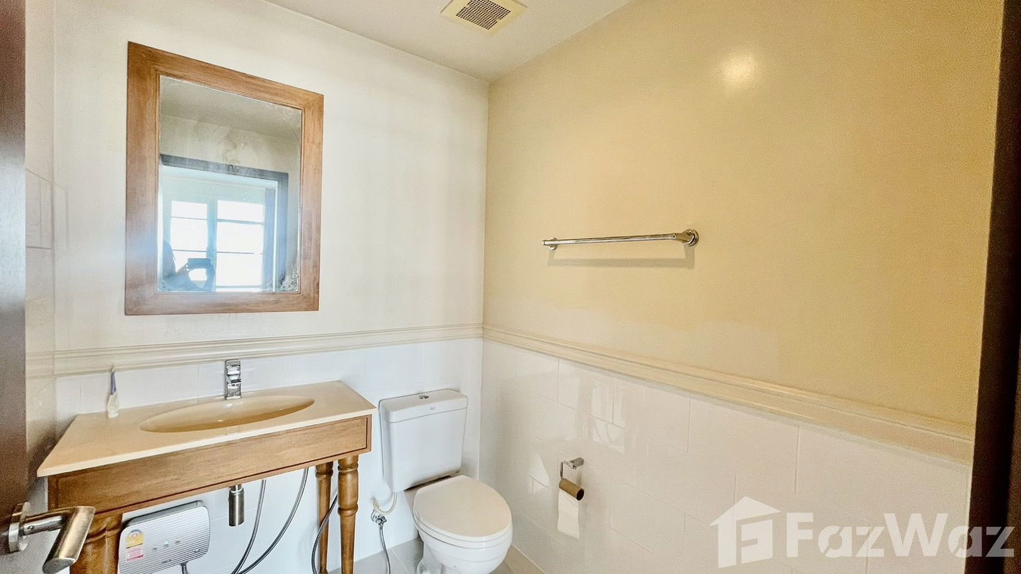 picture 2 Bedroom Condo for rent at Autumn Condominium 1713240 - 8/11