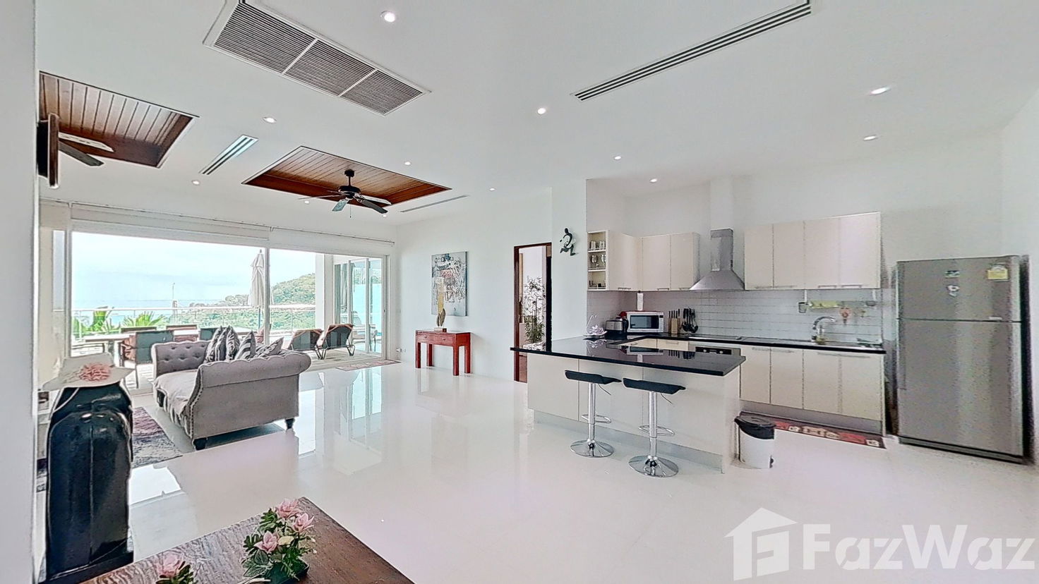 picture Stunning Sea View Pool Condo - 1/19