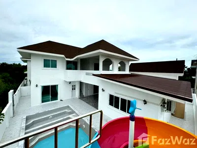 Houses for sale Prachaubkirikhan : Modern White Pool Villa in Hua Hin