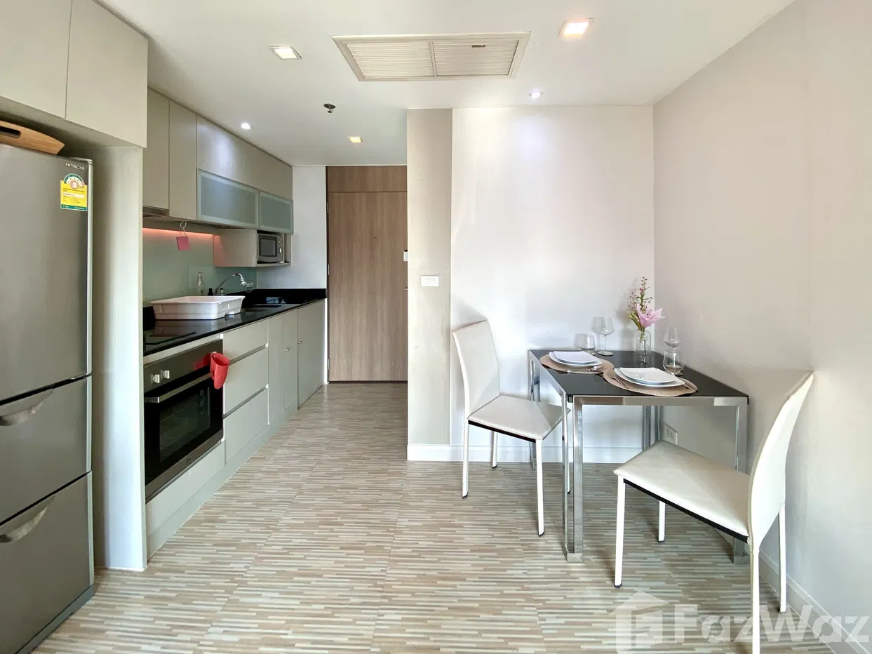 picture Stunning corner 1-bed, connected to BTS Thonglor - 3/10