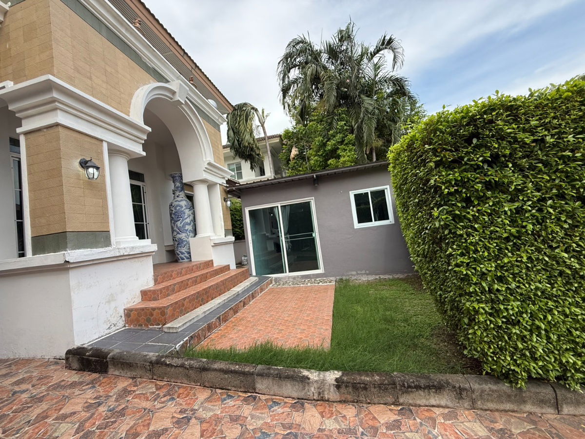 picture For rent Nantawan Suanluang 4 Bed 3 Bath Pets allowed Line ID 0619636888 - 3/25