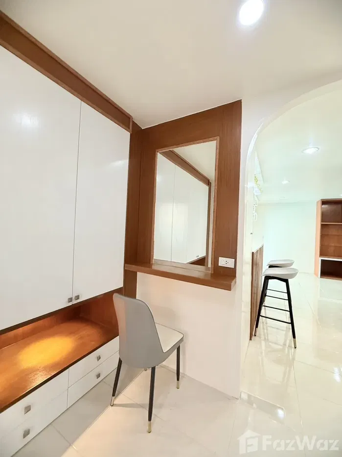 picture 2 Bedroom Condo for sale at Ratchaporn Place - 6/19