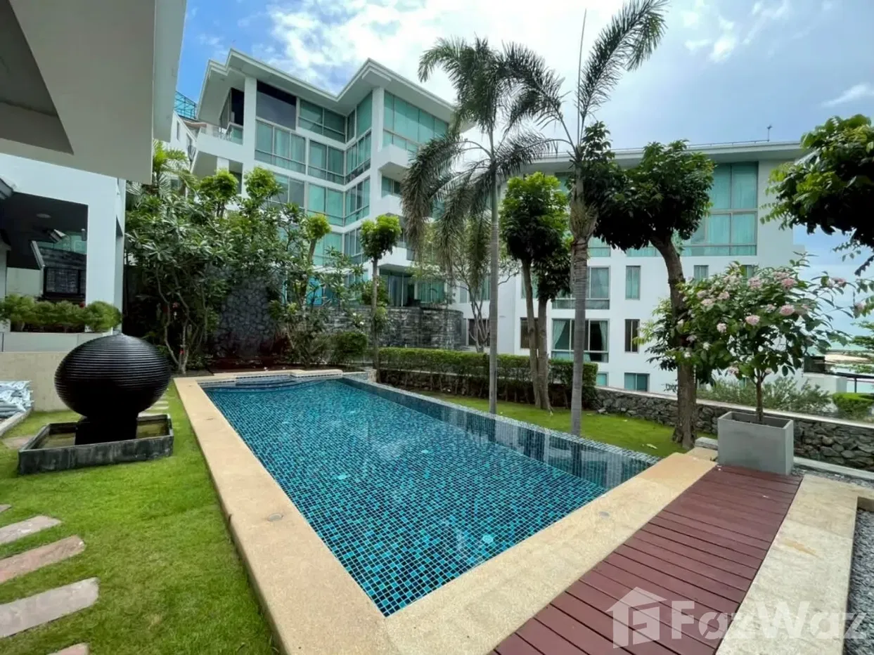 picture 5 Bedroom Villa for sale in Na Kluea, Chon Buri - 2/11