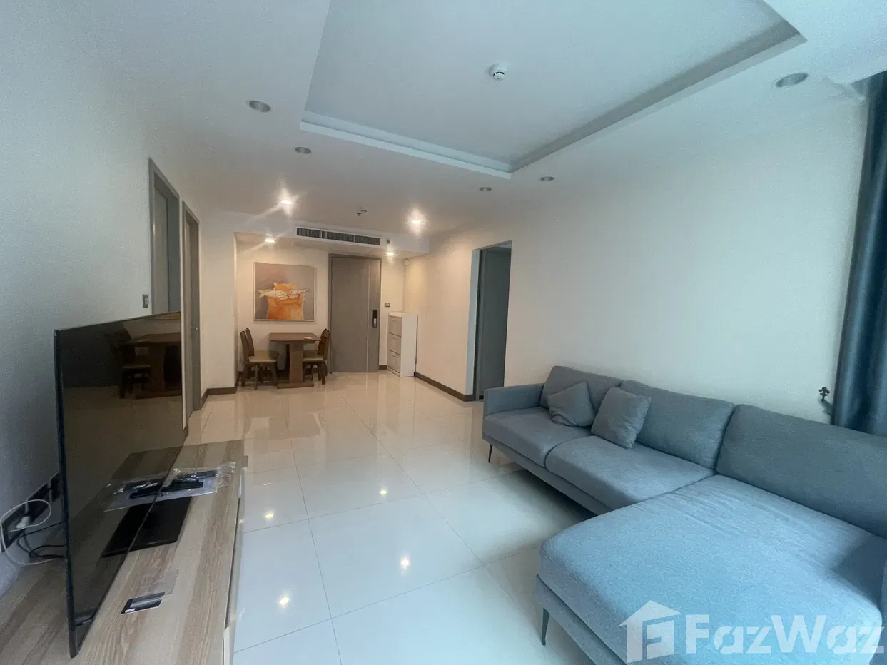picture Two Bedrooms For Sale in Phrom lPhong - 2/16