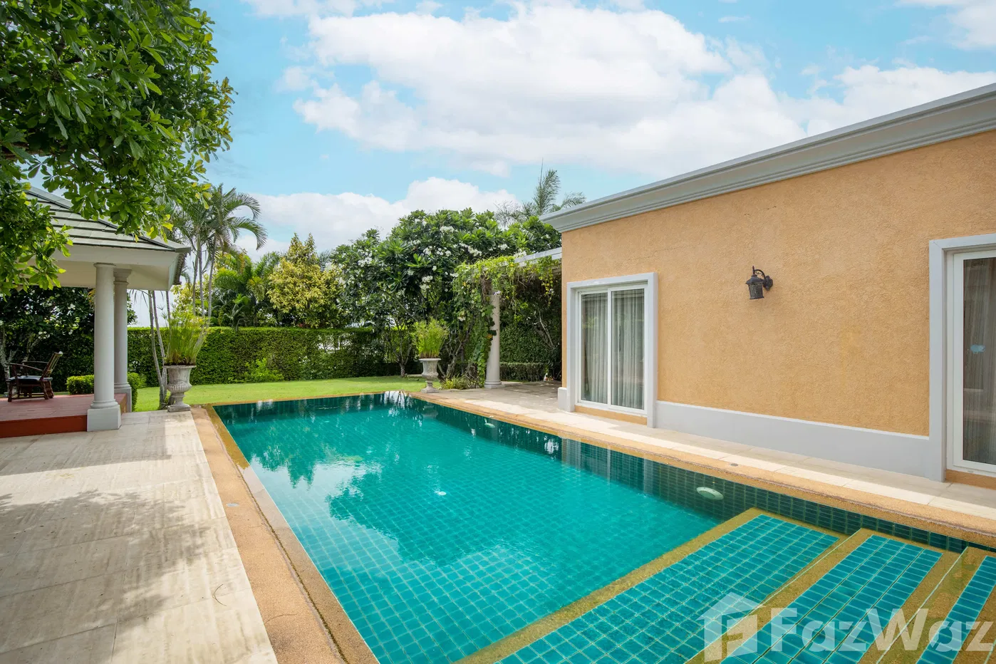 picture Luxury Vintage 3BR Villa with Pool, Garden & Bathtubs - 7/68