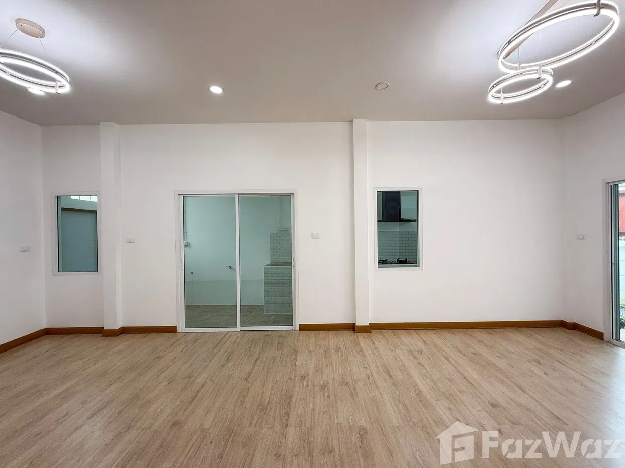 picture Newly Renovated House - 14/20