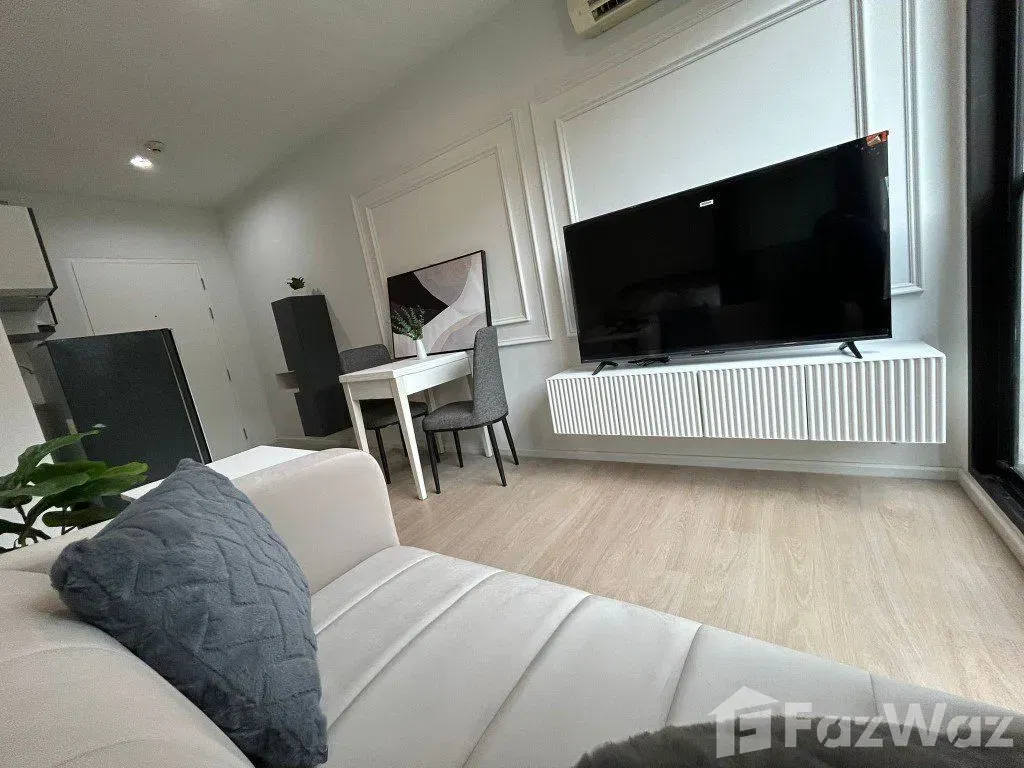 picture 1 bedroom condo at Zcape X2 - 7/22