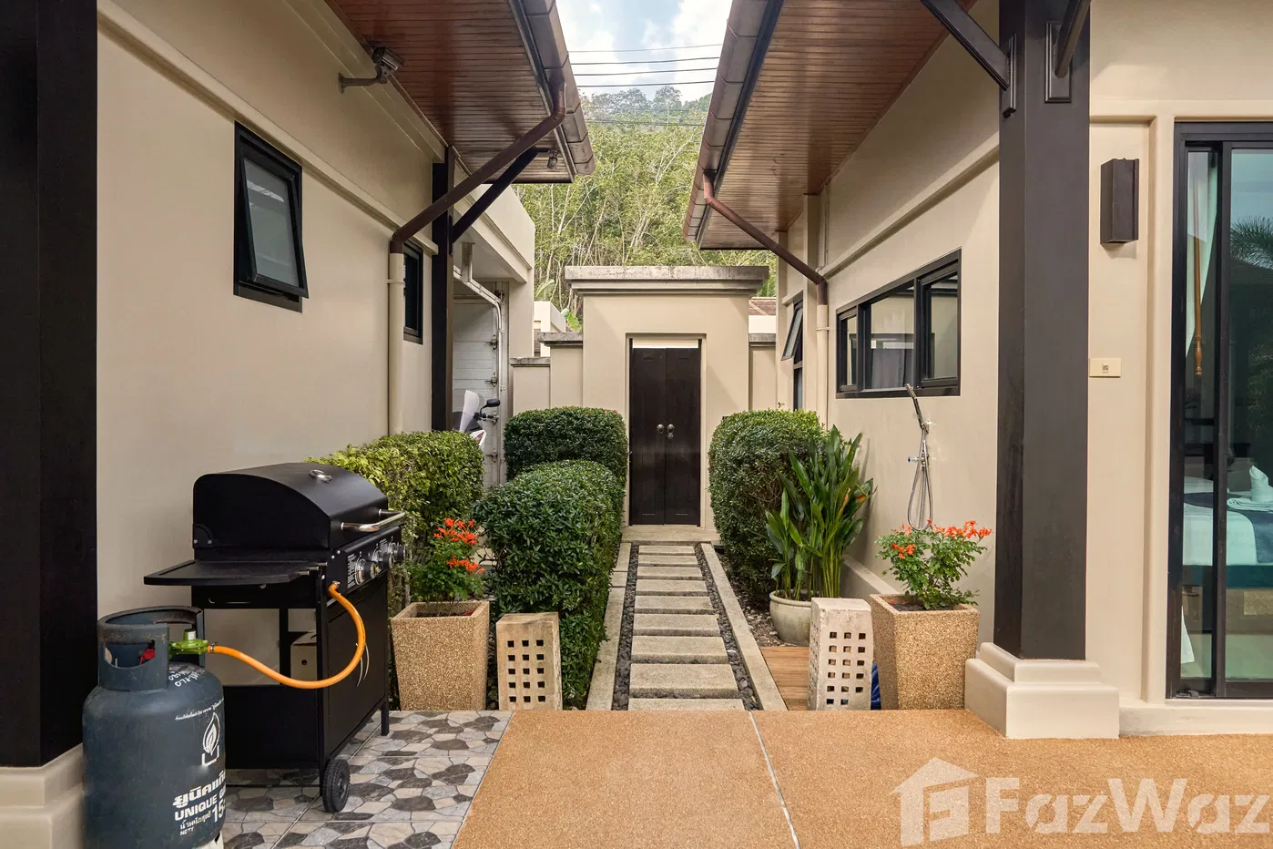 picture 8 Bedroom Villa for sale at Rock Pool Villa - 3/32