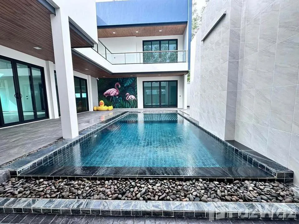 picture 5 Bedroom Villa for sale in Si Sunthon, Phuket - 2/9
