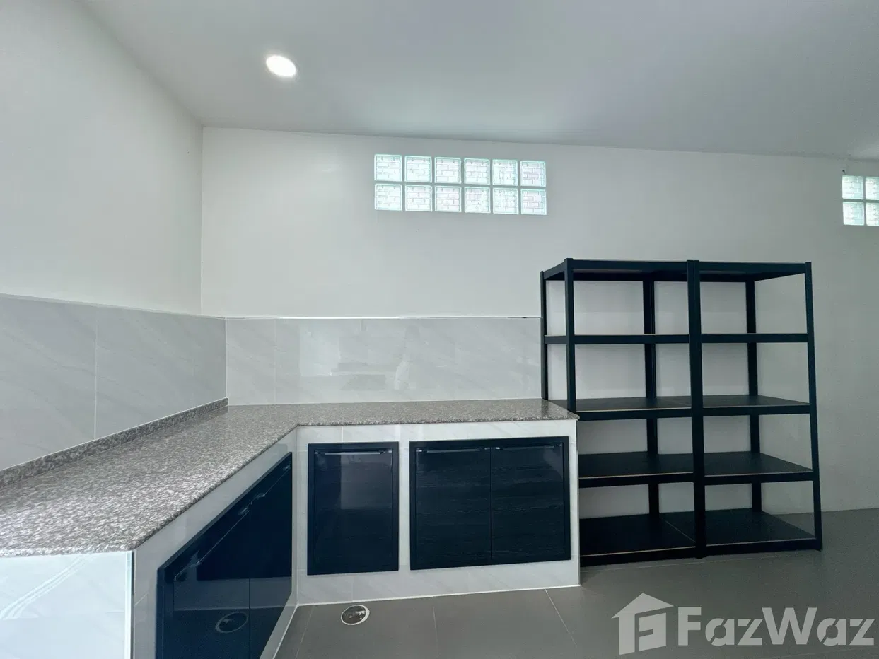 picture 𝐊𝐫𝐢𝐬𝐭𝐢𝐧𝐚 𝐕𝐢𝐥𝐥𝐚 𝐏𝐚𝐭𝐭𝐚𝐲𝐚 lake Side Court 3 5638497 - 14/29