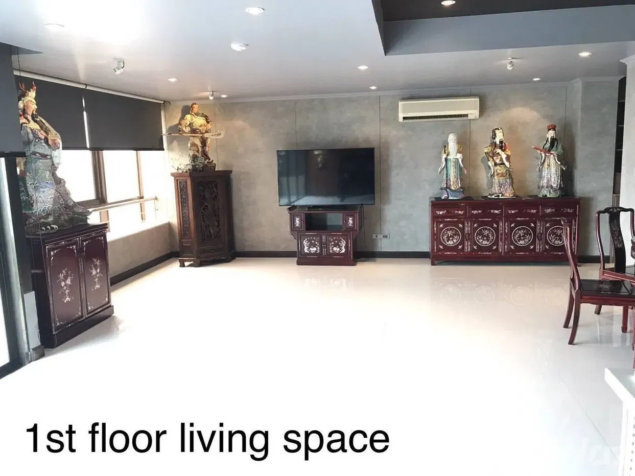 picture 2-Storey Penthouse for Sale at Jomtien Plaza Condotel - 28/29