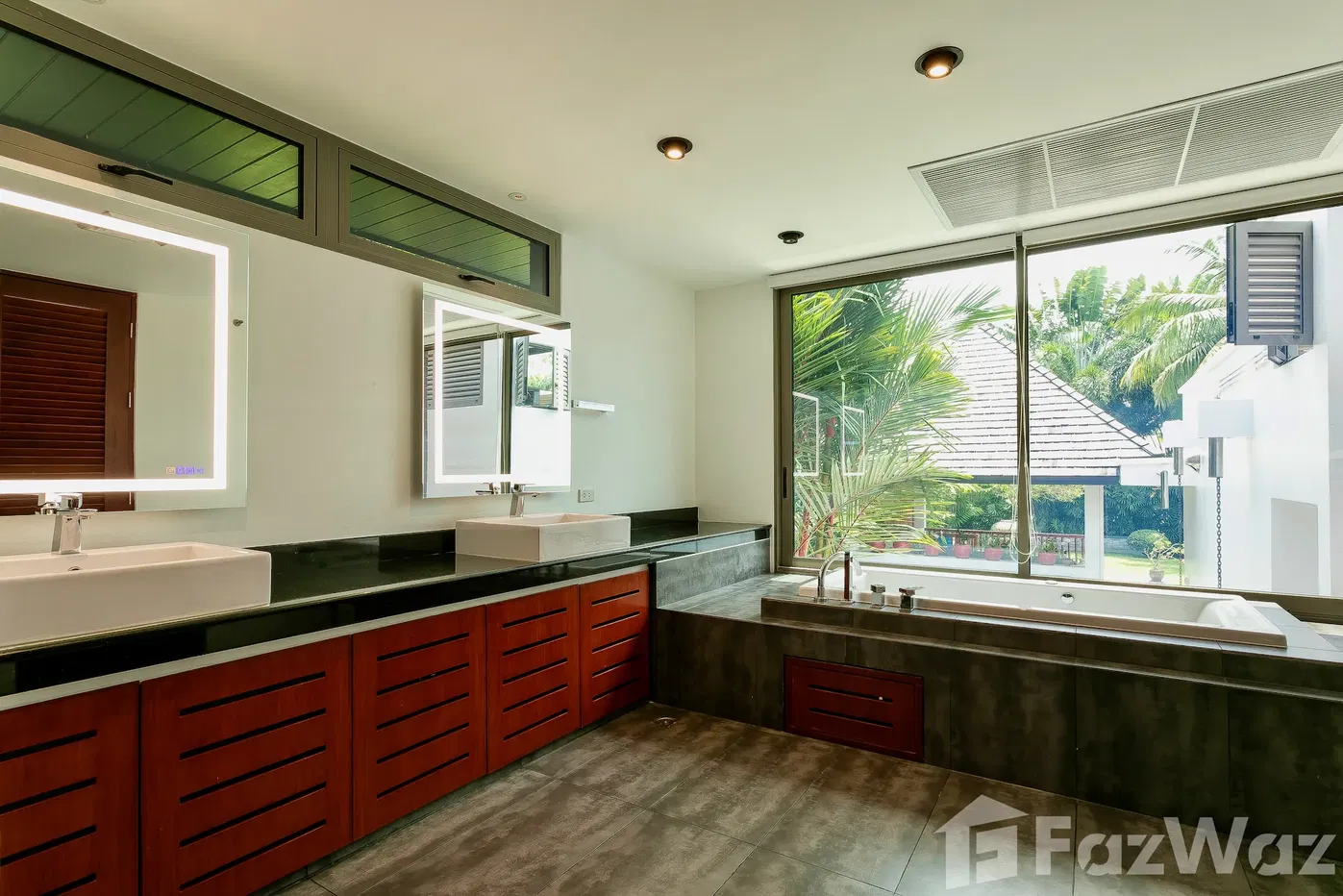picture 4 Bedroom Villa for sale in Choeng Thale, Phuket - 9/12
