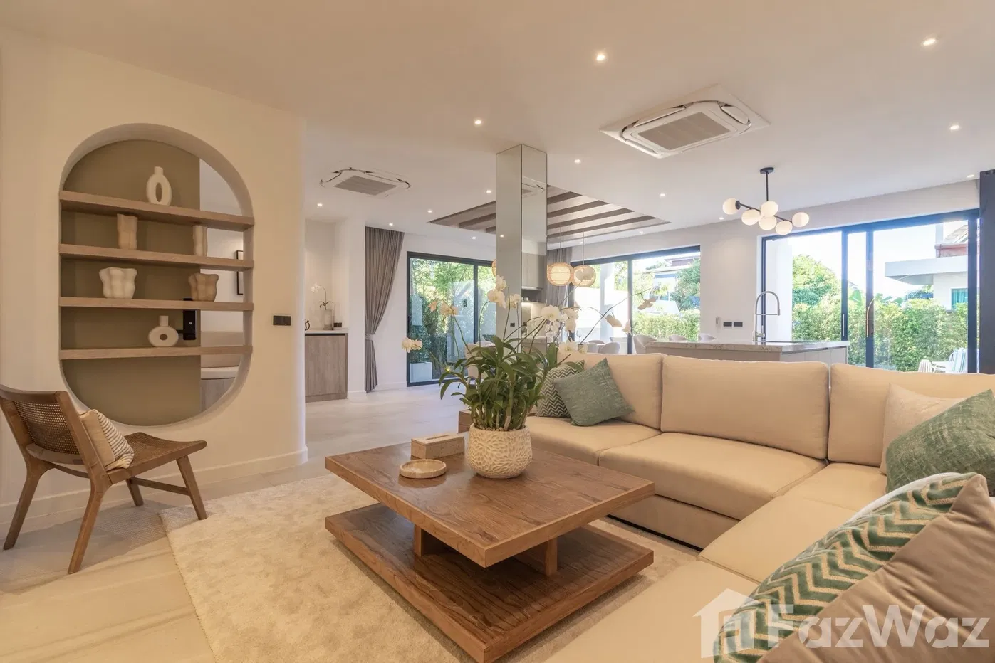 picture 3 Bedroom Villa for sale in Rawai, Phuket - 3/35