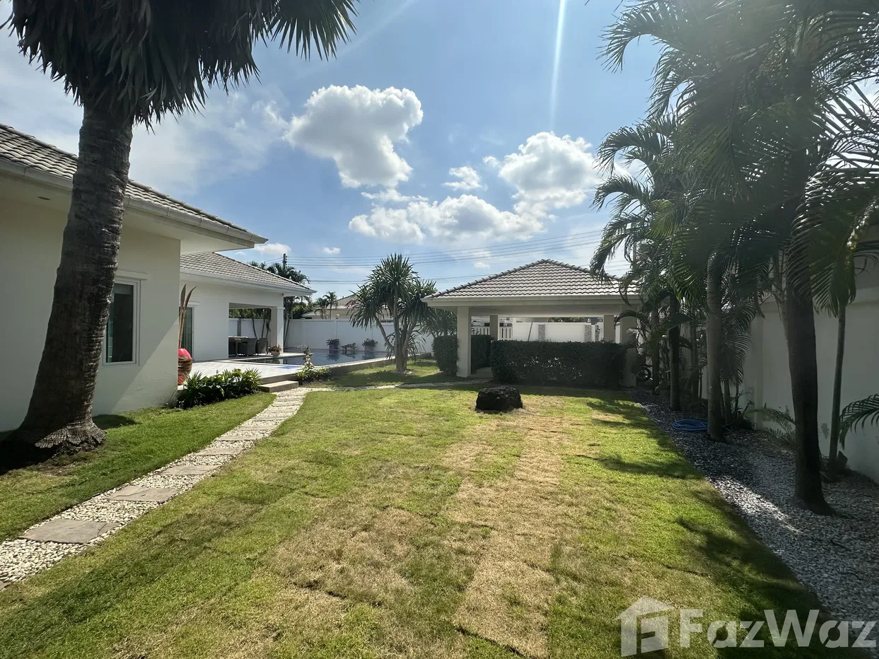 picture Large Private 4 Bedroom Pool Villa with Guest House - 10/31