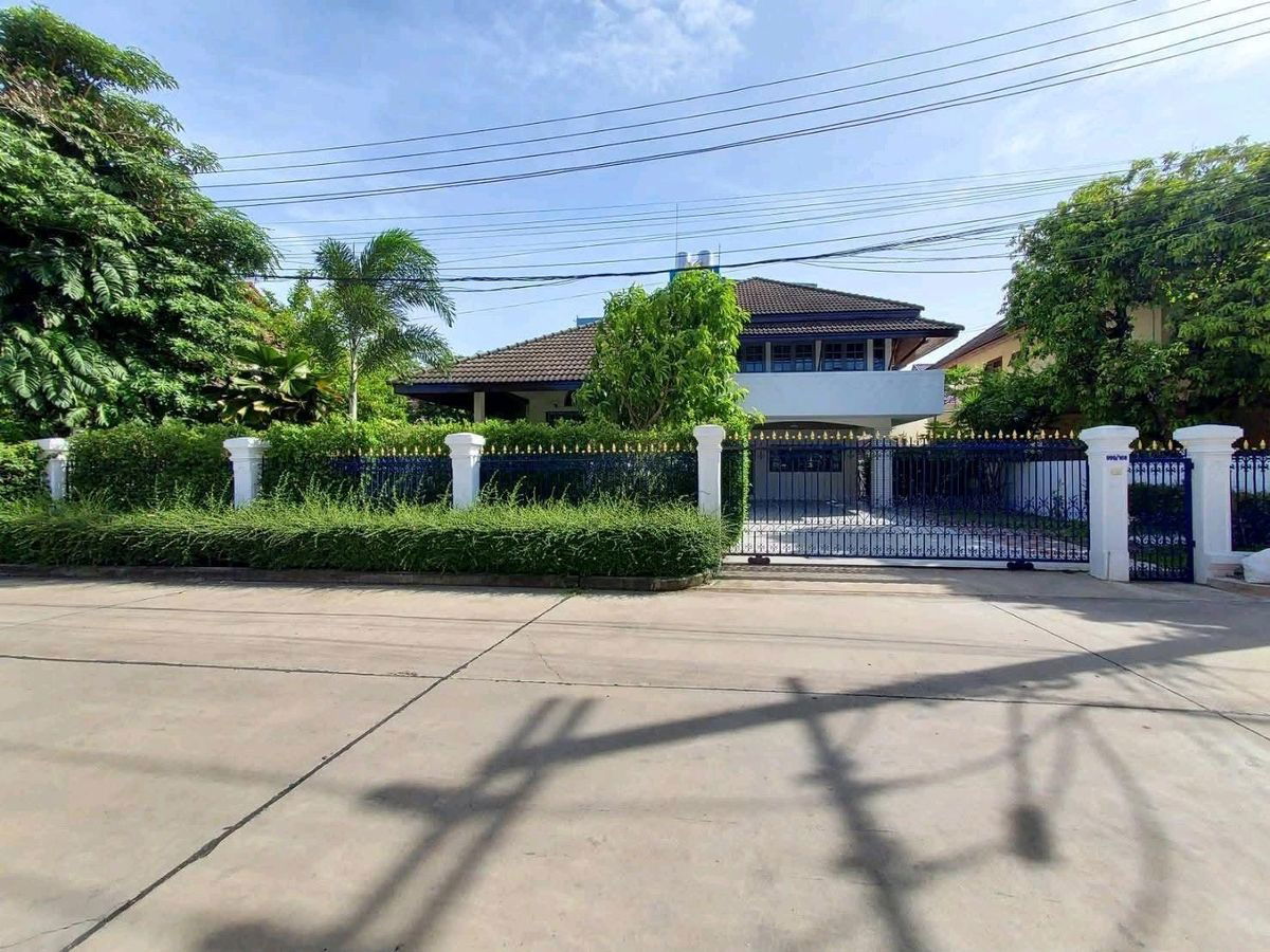 picture For Rent: Detached House in Prime Location, Kasinee Villa, Mengjai Area, City Center - 1/18