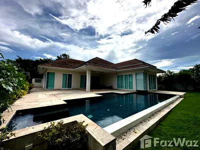 Houses for rent Thap Tai, Prachuap Khiri Khan : Red Mountain Luxury Villa,3 Beds with 1 Guesthouse For Rent 1911861