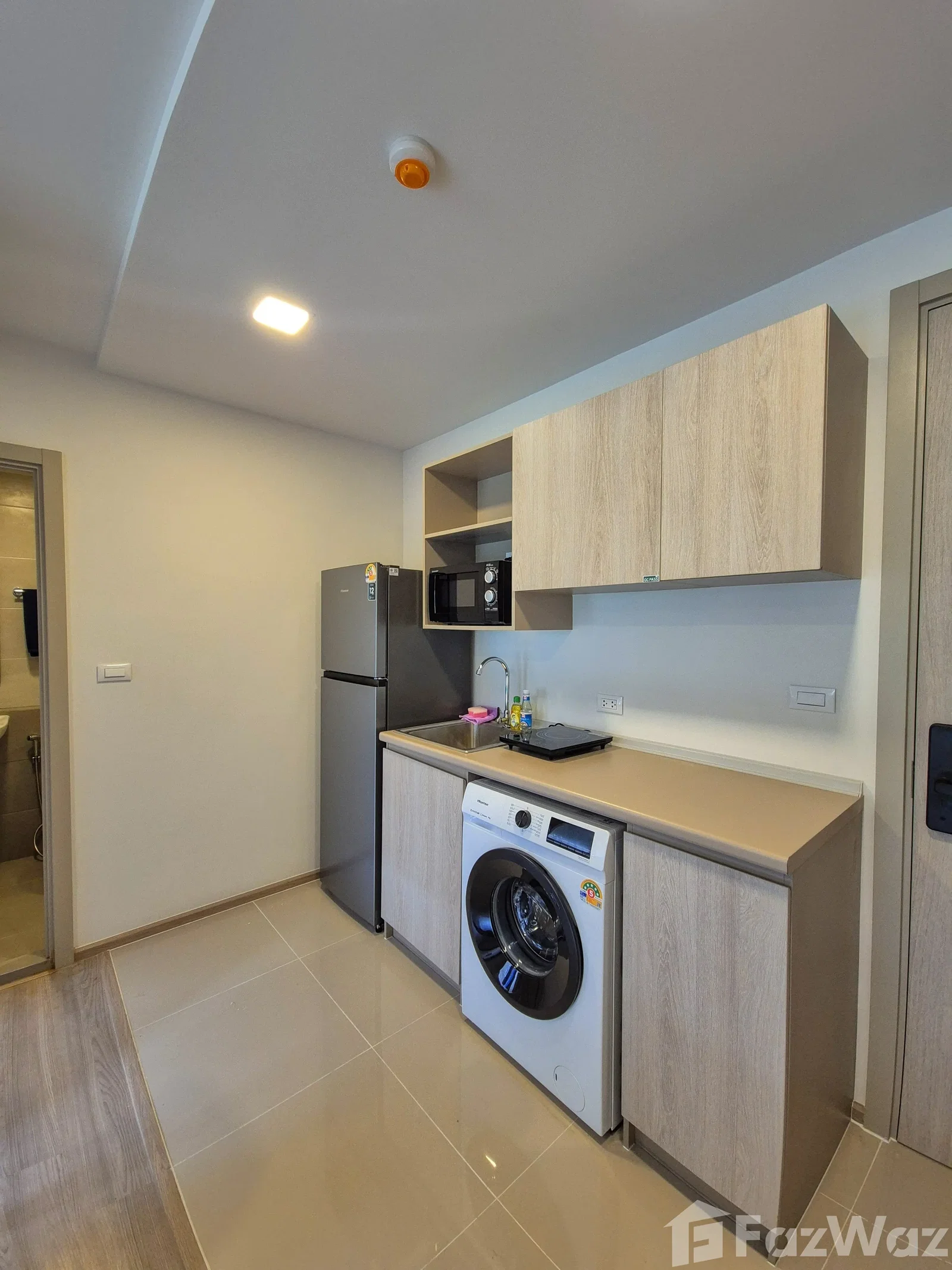 2 Bedroom Condo 5622973 - image 4