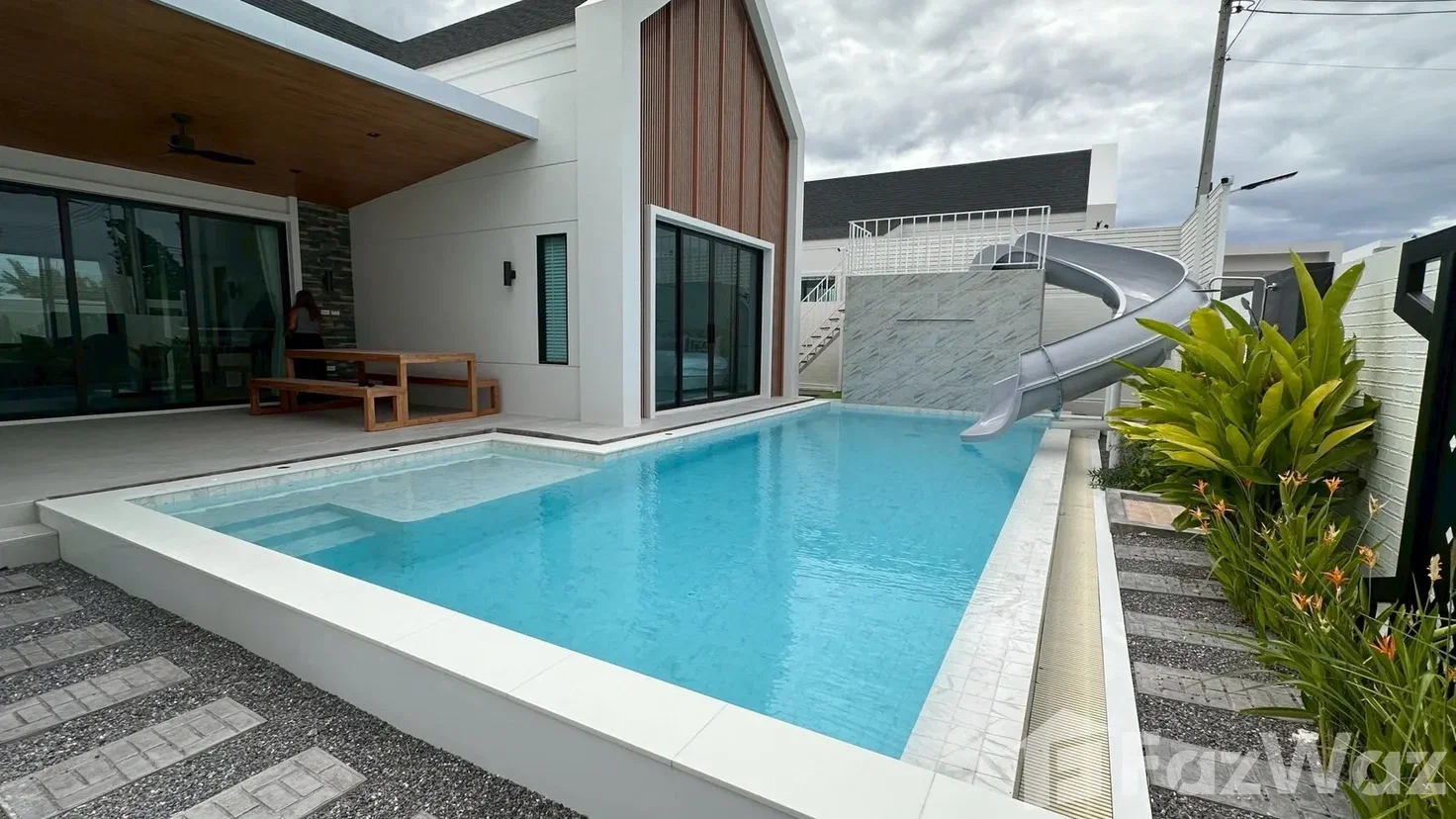 รูป วิลล่าให้เช่า 4 ห้องนอน ในโครงการ โคซี่ มอนเต้ พูลวิลล่า หัวหิน 5630571 - รูปที่ 22/32