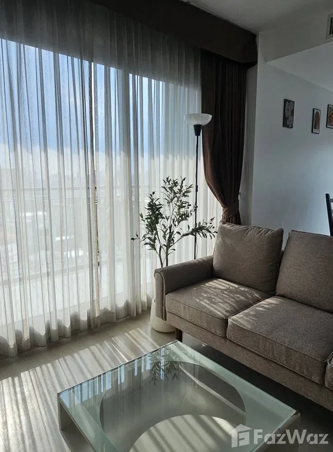 รูป คอนโดให้เช่า 2 ห้องนอน ในโครงการ ไลฟ์ รัชดาภิเษก 5649781 - รูปที่ 3/8