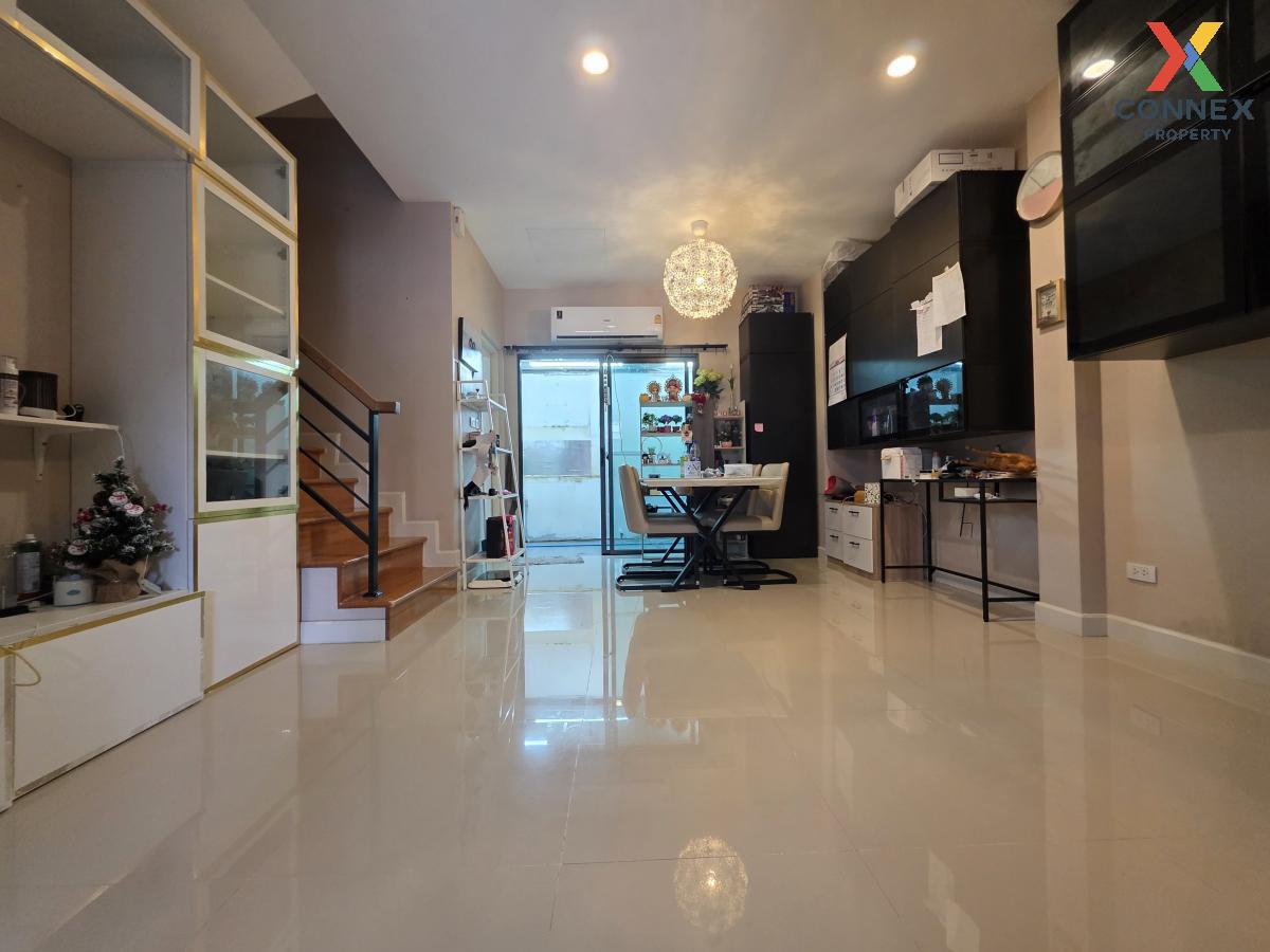 picture For Sale Townhouse/Townhome  , V Compound Ratchapruek-Pinklao , corner unit , Mahasawat , Bang Kruai , Nonthaburi , CX-127461 ✅ Live chat with us ADD LINE @connexproperty ✅  - 8/12