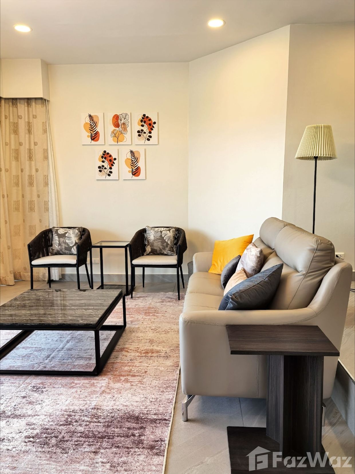 Newly Renovated Two Bedroom Apartment For Long Term Rent 1962170 - image 2