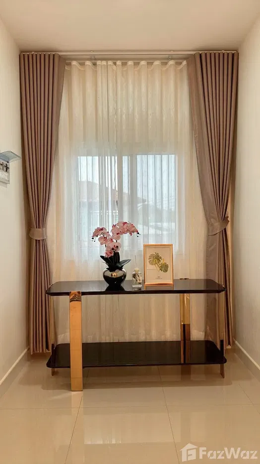 picture 𝐊𝐫𝐢𝐬𝐭𝐢𝐧𝐚 𝐕𝐢𝐥𝐥𝐚 𝐏𝐚𝐭𝐭𝐚𝐲𝐚 lake Side Court 3 5638497 - 23/29