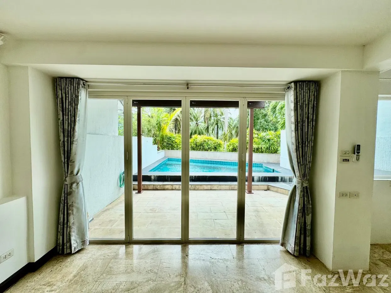 picture 3 Bedroom Villa for sale at Loch Palm Golf Club - 26/34