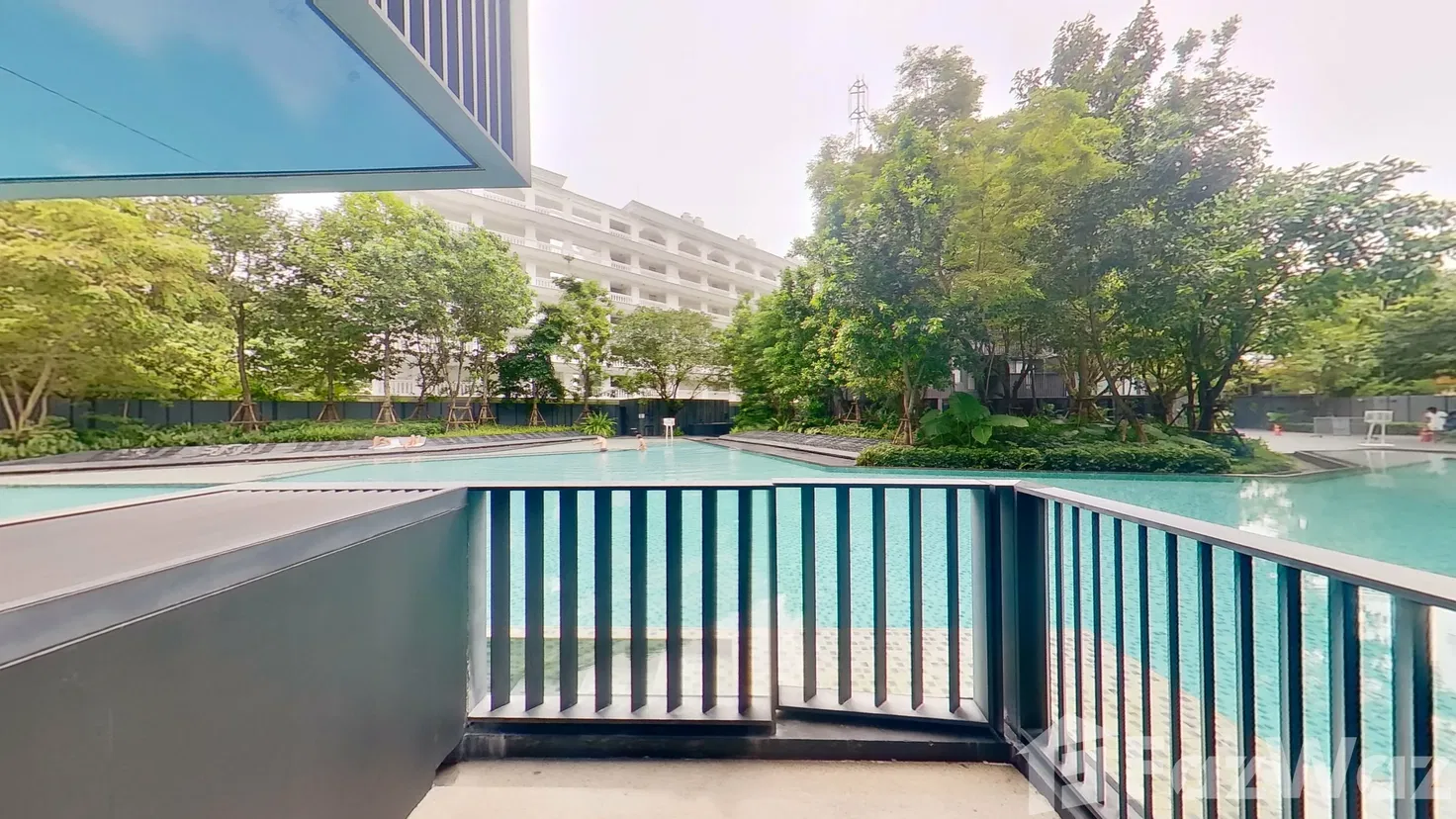 picture Gain Big - "Two-Bed Stunner" in Prime Patong Real Estate for Just ฿15,000,000! - 3/9