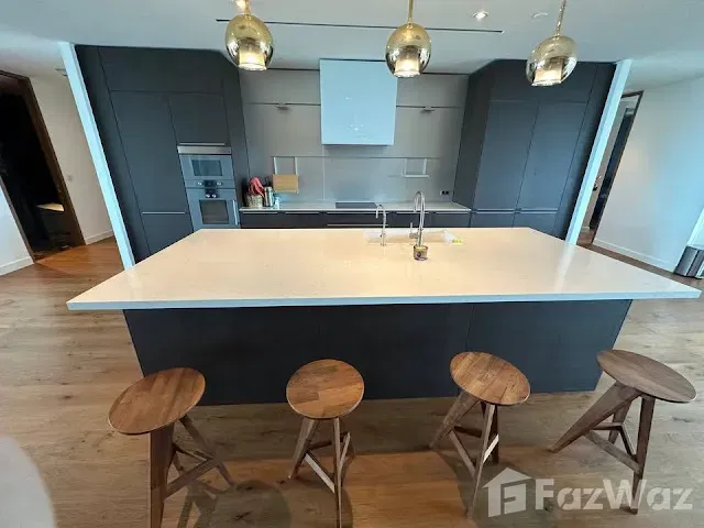 picture 4 Bedroom Penthouse for sale at 185 Rajadamri - 13/20