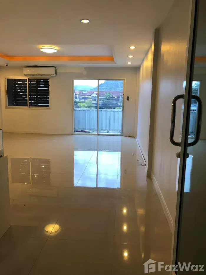 picture 5 Bedroom Villa for sale in Chalong, Phuket - 3/18