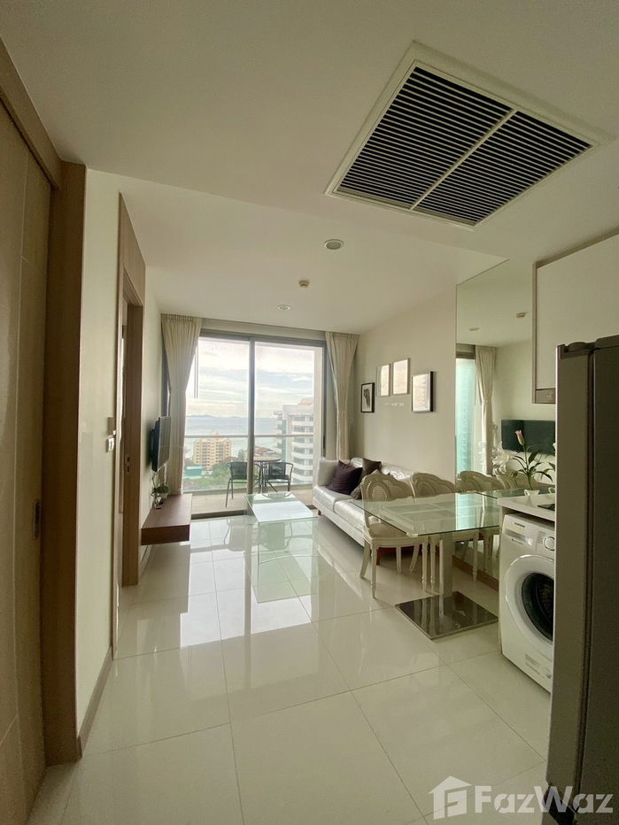 picture 1 Bedroom Condo for sale at The Riviera Wongamat - 4/12