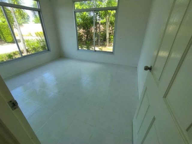 picture FOR SALE  HOUSE PROPERTY  4275000 BAHT. - 7/8
