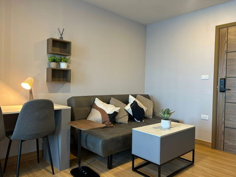 WS2196 [Rent] The Cube Loft Srinakarin Thepharak 💰 Only 11,000 baht/month 📍 MRT Sri Bearing
