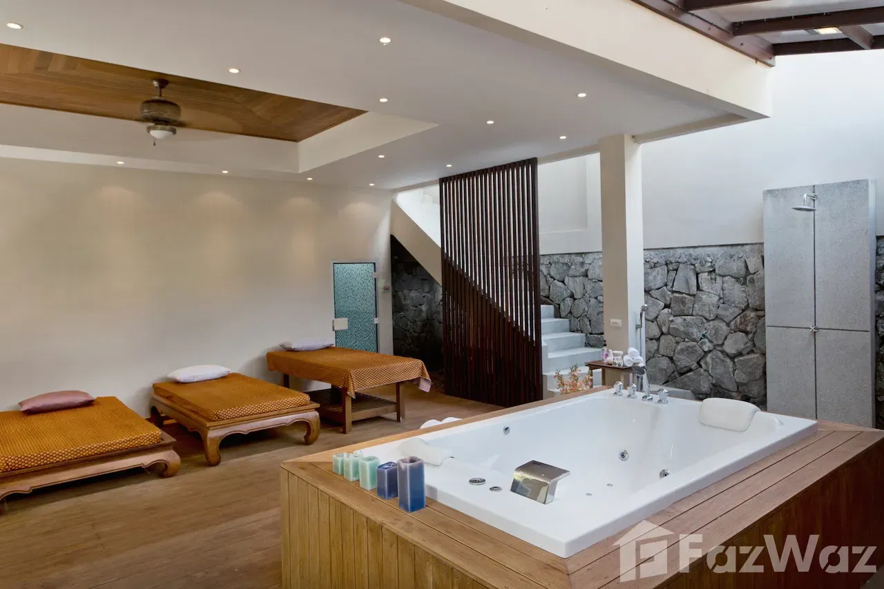 picture 8 Bedroom Villa for sale at Rock Pool Villa - 17/32
