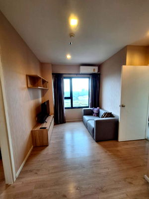 Condos for rent Chiang Mai : For rent: Escent CPN, 9th floor, very cheap price