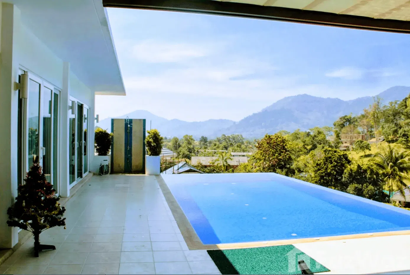 รูป วิลล่าให้เช่า 4 ห้องนอน ในโครงการ โบตั๋นวิลเลจ 160749 - รูปที่ 46/46