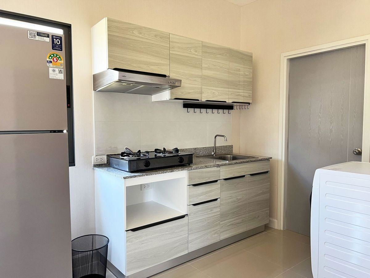 picture House for rent 🔥 Perfect Place Ramindra - Wongwaen 🔥 3 bedrooms, 2 bathrooms, fully furnished and equipped with appliances. - 13/21
