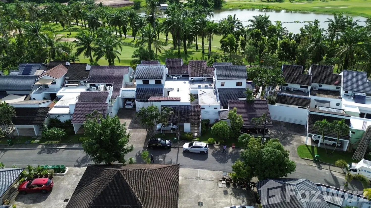 picture 3 Bedroom Villa for sale at Loch Palm Golf Club - 10/34