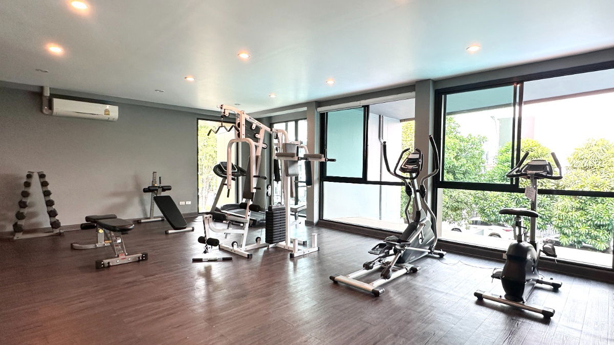 picture Patio Watcharapol-Ramintra Townhome (19.3 sq wah) 4 bedrooms, 3 bathrooms, near Watcharapol Intersection - 30/36