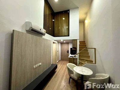 Condos for rent : 2 Bedroom Duplex for Rent at Life Rama 4 - Asoke 1987028