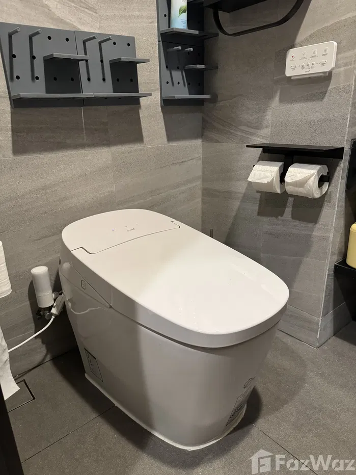 picture 86” 4K smart TV, smart Toilet, Wash & Dry machine etc. 775428 - 11/34